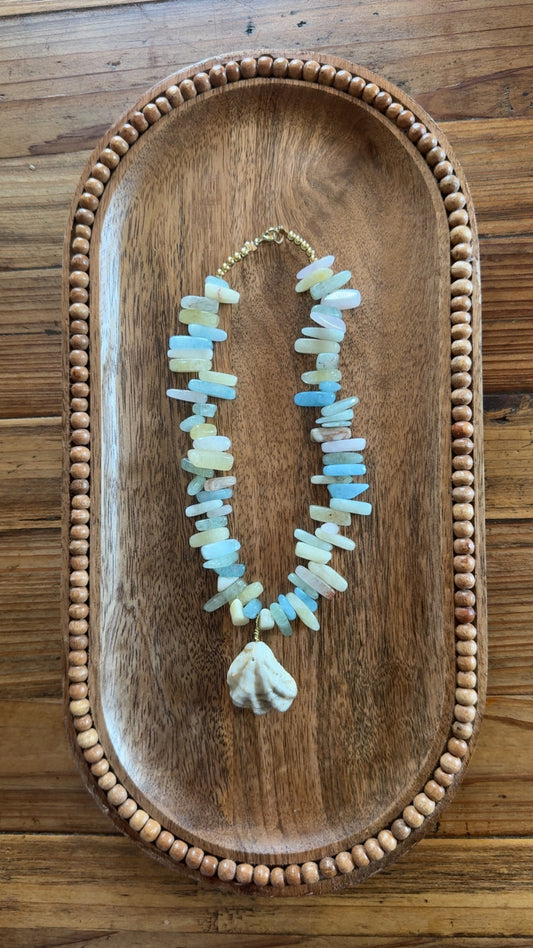 Seaglass Shores Kittens Paw