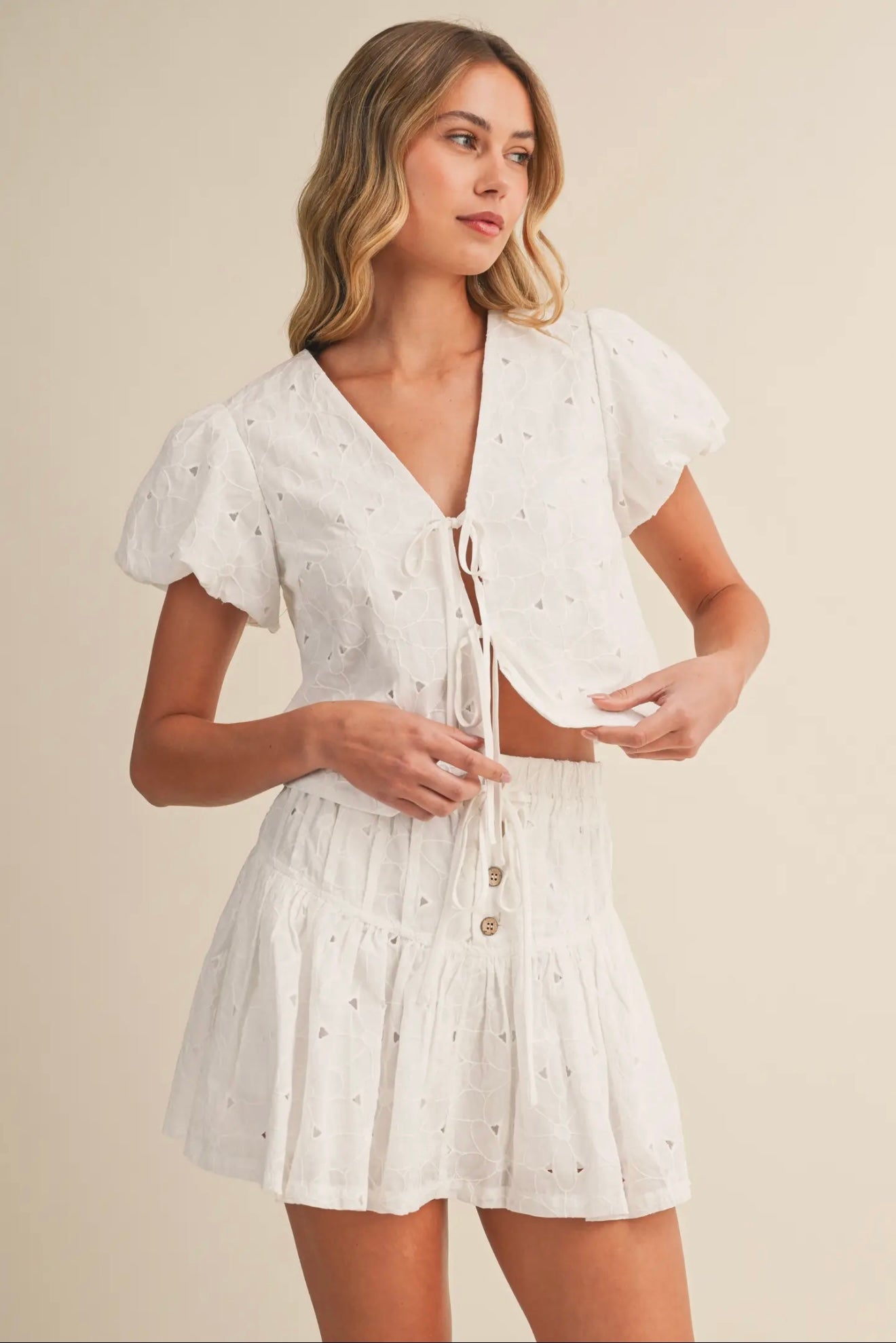 Salt Air Eyelet Set