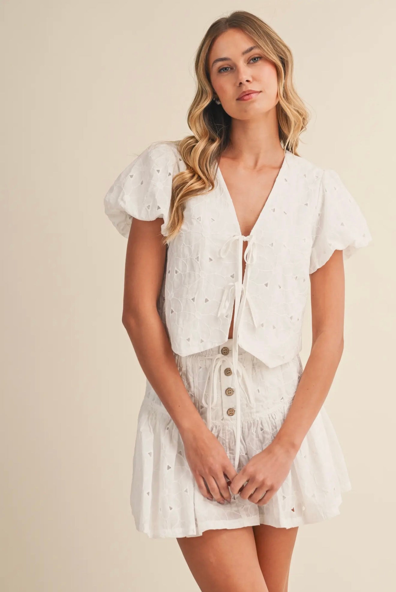 Salt Air Eyelet Set